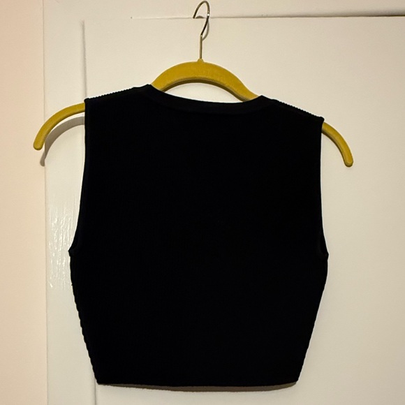 Aritzia Babaton black tank - Picture 2 of 5